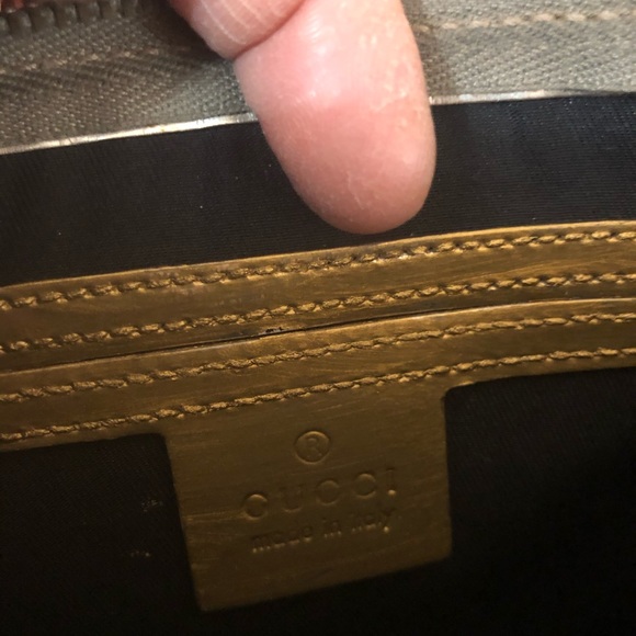 Authentic Gucci handbag - Picture 9 of 14